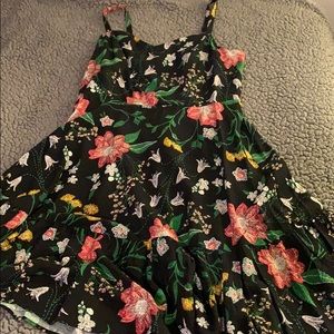 Old Navy casual flowery black dress
